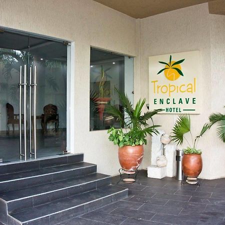Tropical Enclave Hotel Akkra Exterior foto